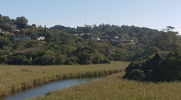 35 Umkobi Lodge