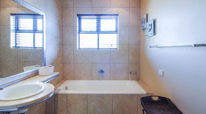 21 Village Heights Oubaai