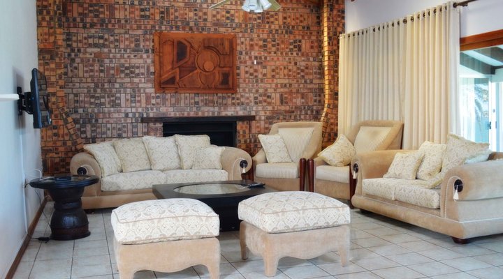 eMpoza Sea View Guest House