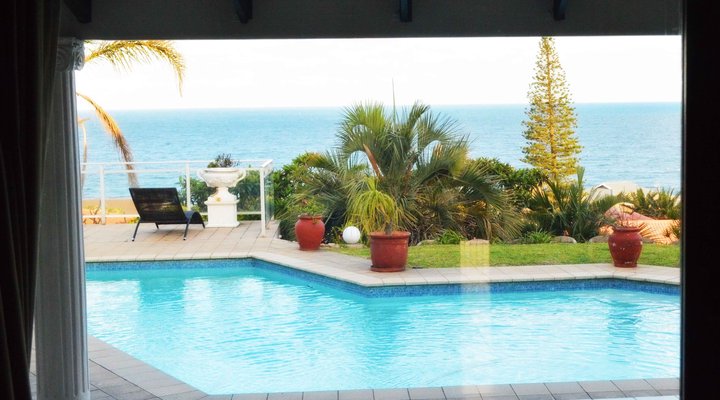 eMpoza Sea View Guest House