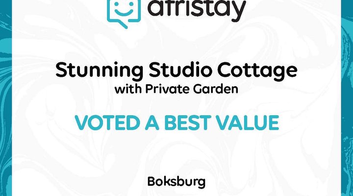 Stunning Studio Cottage with Private Garden