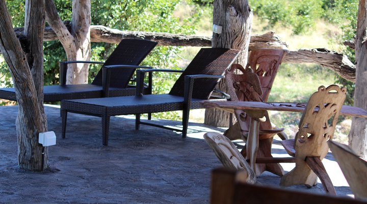 Dzibanana Lodge & Camping