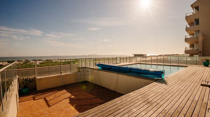 Voir la Mer - Blouberg Beach