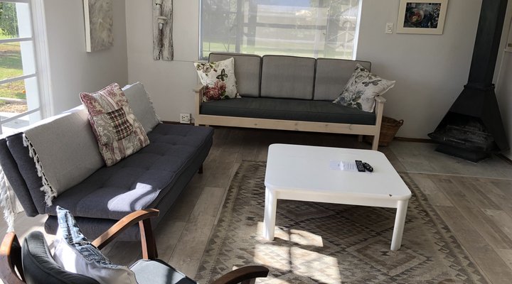 Esperance Farmstay - Vineyard House