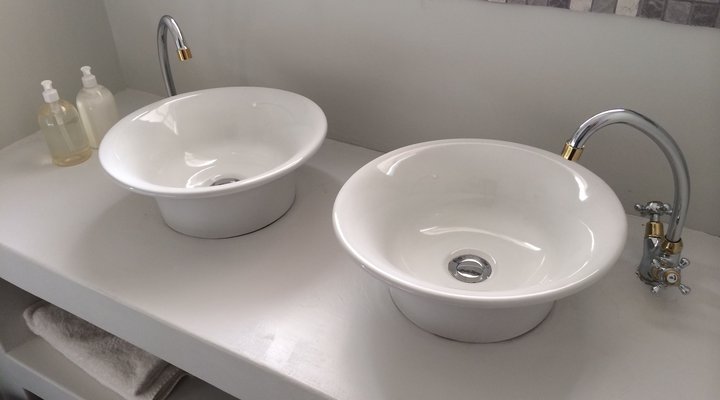 Esperance Farmstay - Vineyard House