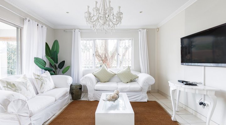 Areca Palm Cottage
