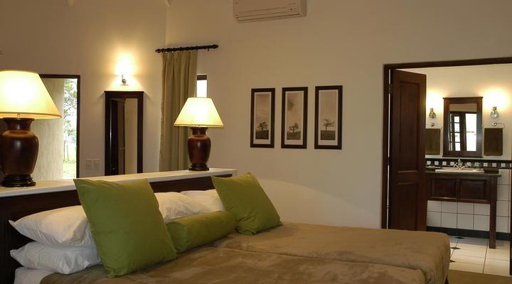 Perry's Bridge Hollow