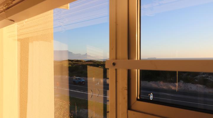 Large 5 Sleeper in Beach club!