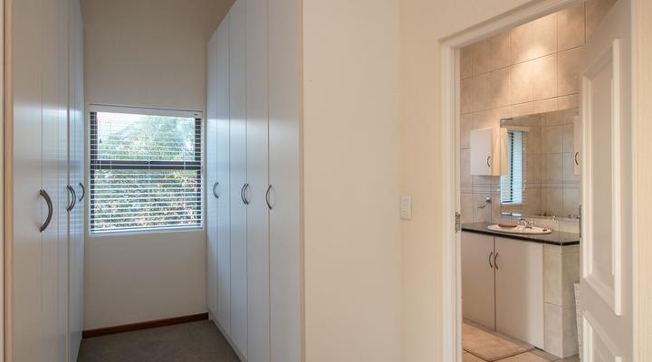 Pezula - Tulani - A Place of Peace - CM8