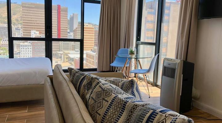 Urban Oasis at Four Season