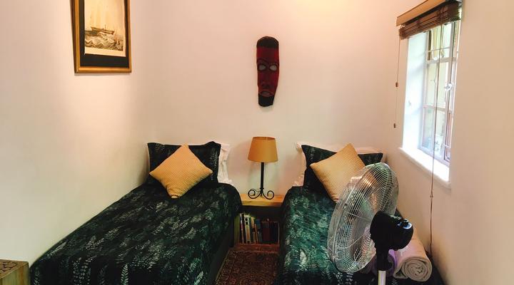 Sun & Sea Downtown Mediterranean Villa