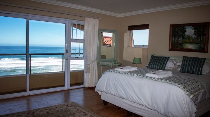 Whale Tails Beach Villa