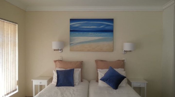 Whale Tails Beach Villa