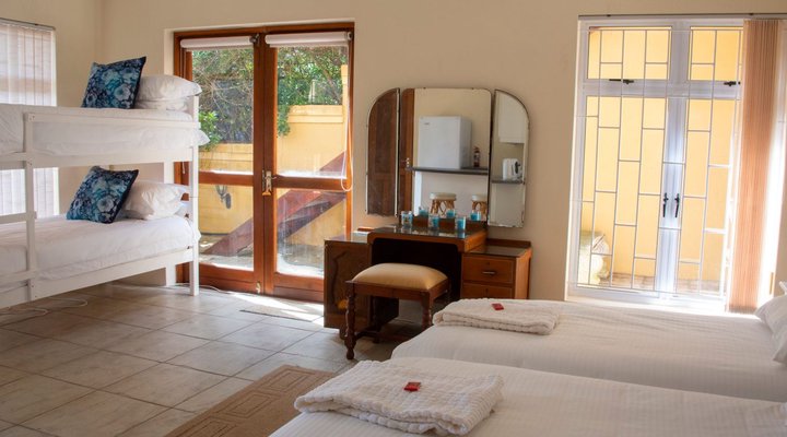 Whale Tails Beach Villa