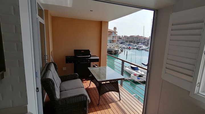 13 Quaterdeck Port St Francis