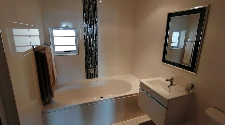 7 Quaterdeck Port St Francis