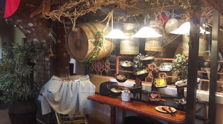 Barons Galley and Lodge