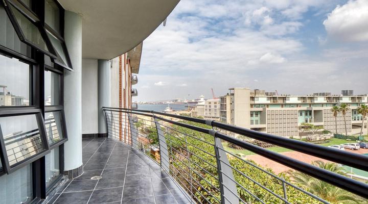 2 Sleeper with King Bed @ Unit 44 Point Watefront