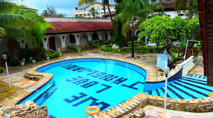 Jangwani Sea Breeze Resort