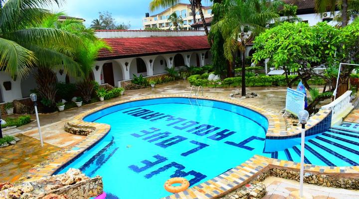 Jangwani Sea Breeze Resort