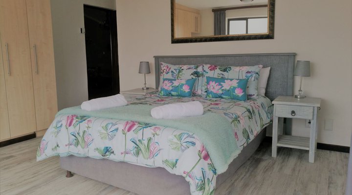 Jeffreys Bay Sea View Holiday Accommodation