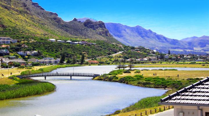 Sunrise Penthouse Muizenberg Beach