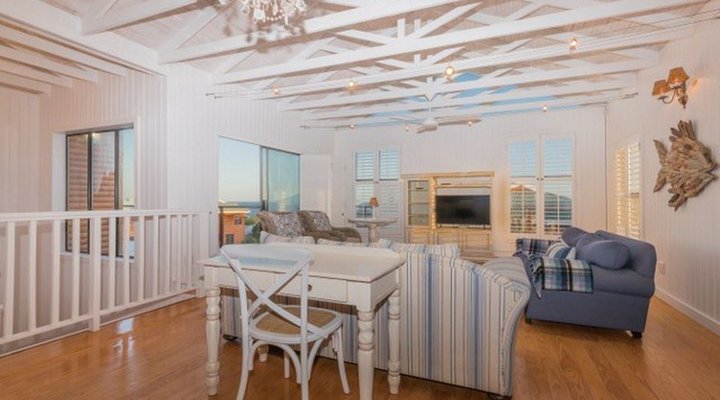 Nature-on-Sea Holiday House