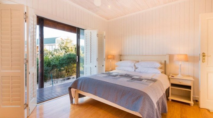 Nature-on-Sea Holiday House