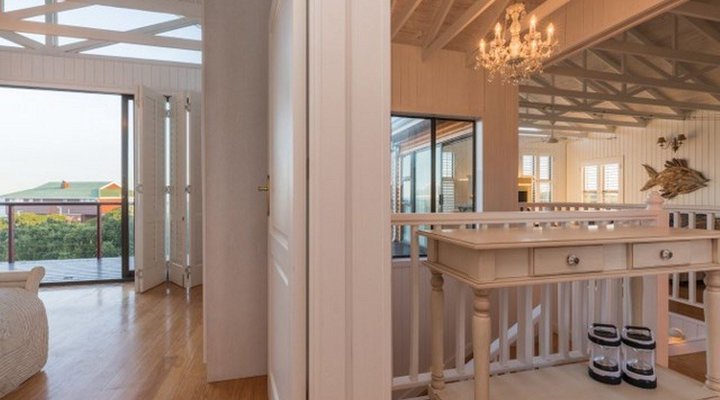 Nature-on-Sea Holiday House