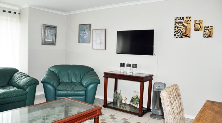 Unit 25 Greenpoint Mews