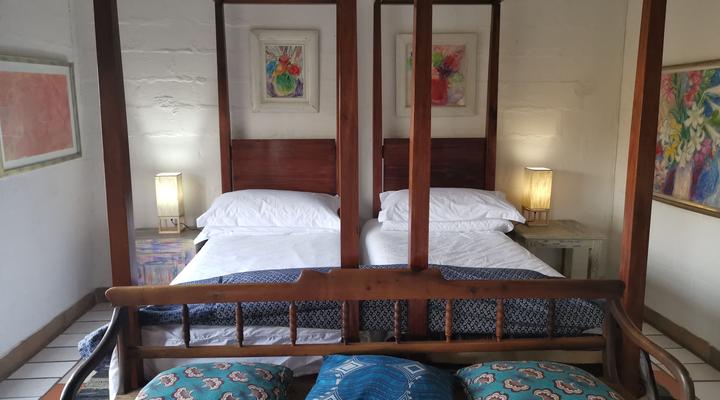 Eloff Guesthouse and Gallery