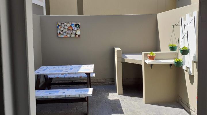 Whaleback Town-centre