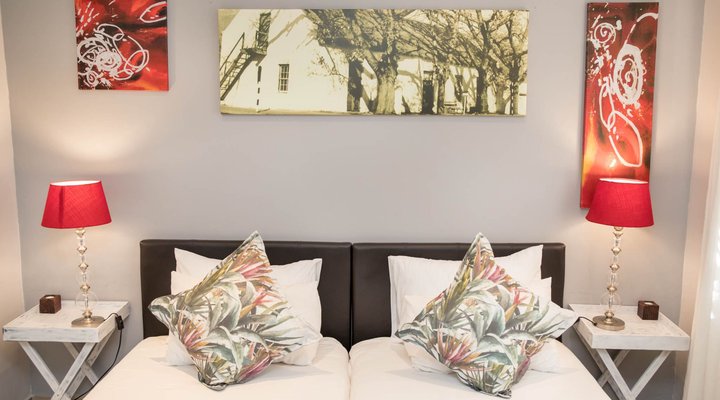 Four Oaks Guest House