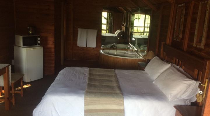 Kaya Inkalamo Game Lodge