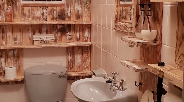 Almond Blossom Cottage