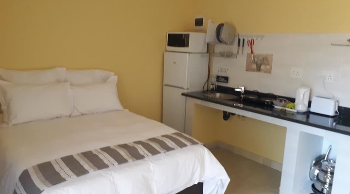 Country Rose Self-Catering Guest Lodge