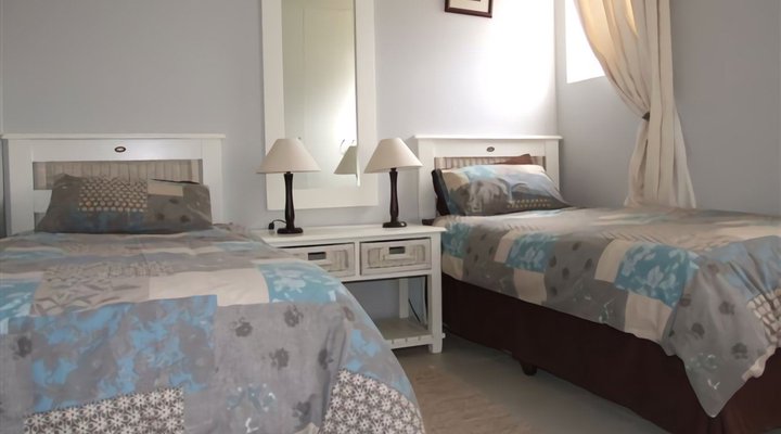 St Tropez 401 - Manaba