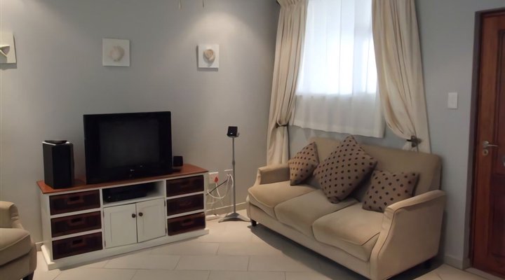 St Tropez 401 - Manaba