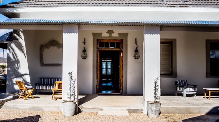 Olivanti Country Manor