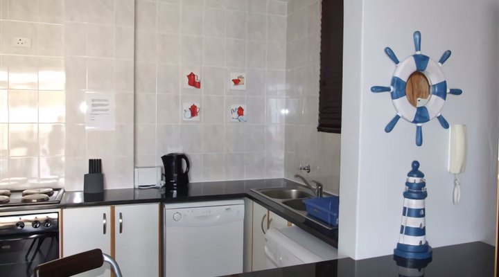 St Tropez 2 - Manaba