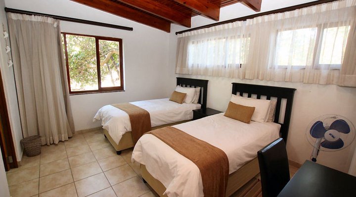 Summer Lodge 5 - Uvongo