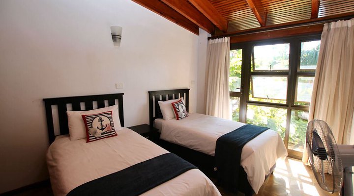 Summer Lodge 2 - Uvongo