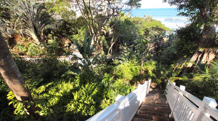 Summer Lodge 2 - Uvongo