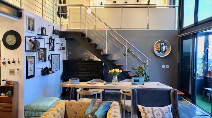 Artists Penthouse- Green Point