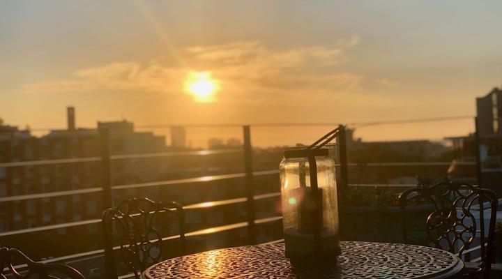 Artists Penthouse- Green Point