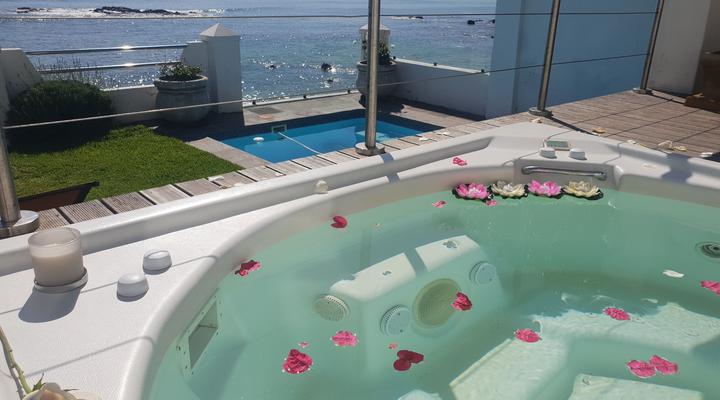 Westbank Private Beachfront Villa