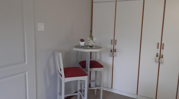 Shark Cove Guest Suite