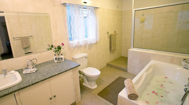 Portsalon Private Lodge- Harare