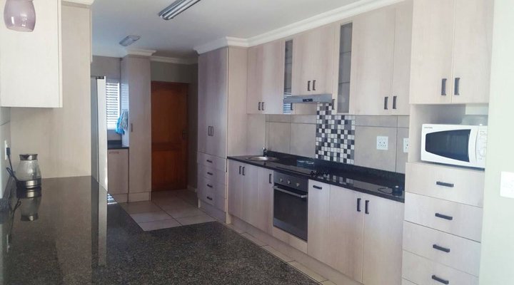 Sleigh Street Self-Catering House 