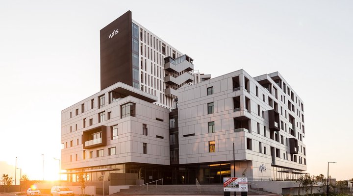 Axis 603 - Three-Bedroom Apartment